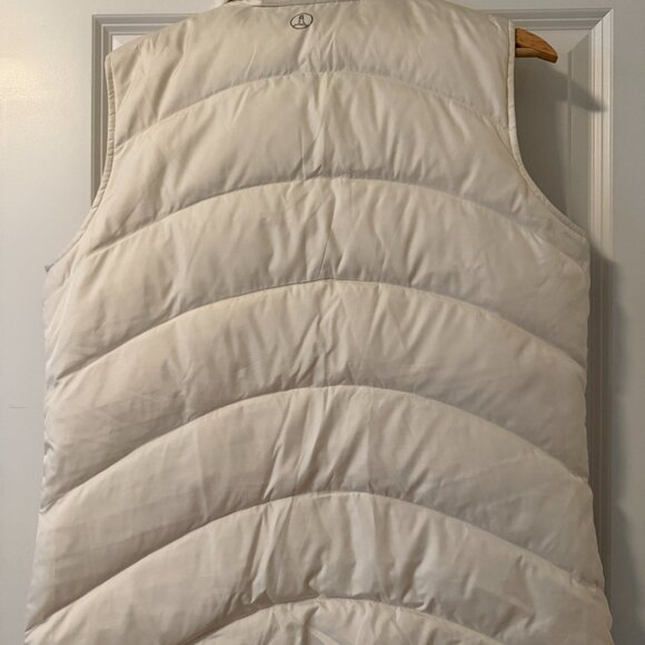 Lands' End White Puffer Vest Size M - Picture 3 of 3